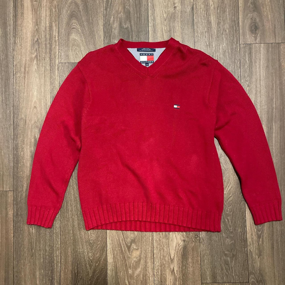 Tommy Hilfiger red vtg V-neck sweater size medium